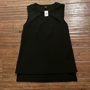 Ann Taylor Size XS Side Zipper Sleeveless Shirt